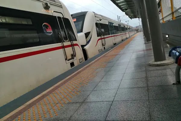 İzban Semt Garajı İstasyonu - Resim 8