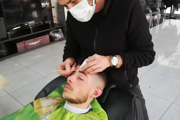 KRAL ERKEK KUAFORU - Resim 17