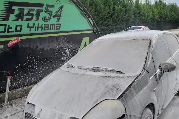 FAST 54 OTO YIKAMA - Resim 9