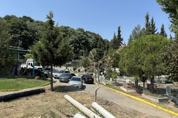 17 Ağustos Mezarlığı - Resim 18
