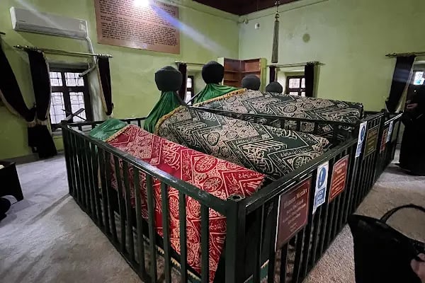 Şeyh Vefa Türbesi - Resim 13