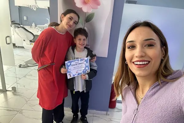 Özel İzmirdiş Ağız ve Diş Sağlığı Polikliniği Balçova Şube - İzmir Zirkonyum Porselen Diş Hekimi - Resim 9