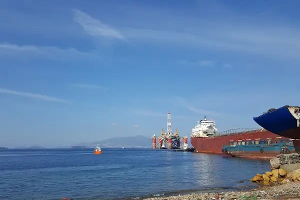 İzmir Gemi Geri Dönüşüm Ltd sti - Resim 12