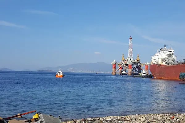 İzmir Gemi Geri Dönüşüm Ltd sti - Resim 18