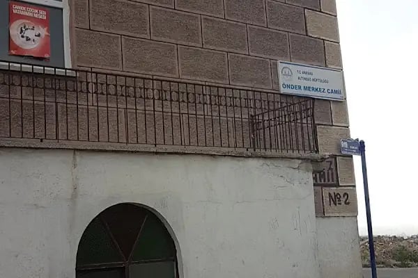 Önder Merkez Cami - Resim 3