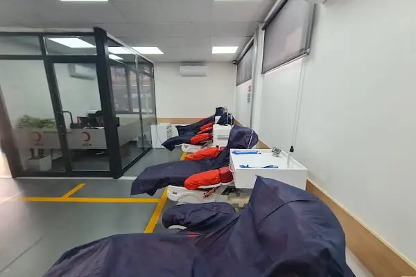 Kızılay Kan Bagış Merkezi Esenler - Resim 3