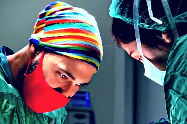 Op. Dr. Özcan Öcük - Estetik &amp; Plastik Cerrahi - Resim 18