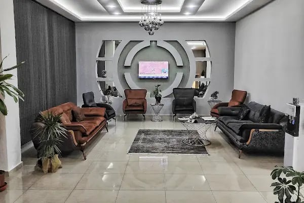 ÖZEL GÖZDE AKADEMİ AĞIZ VE DİŞ SAĞLIĞI POLİKLİNİĞİ - Resim 3
