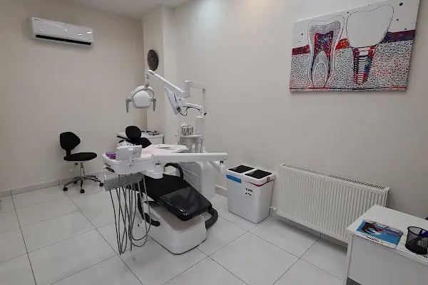 Bulvar Bağlıca Ağız ve Diş Sağlığı Polikliniği - Resim 19