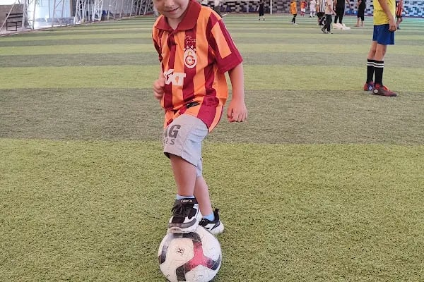 Sporyum Kapalı Halı Saha Tesisleri - Resim 14