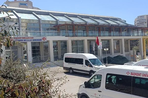 BAŞKENT ÜNİVERSİTESİ ÇİĞDEM DİYALİZ MERKEZİ - Resim 1