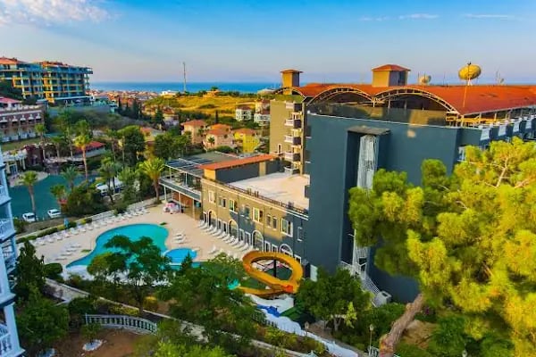 Fun Hill Resort Hotel - Resim 7