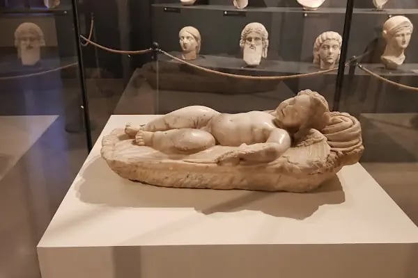 İzmir Kültür Sanat Fabrikası Arkeoloji ve Etnografya Müzesi - Resim 16
