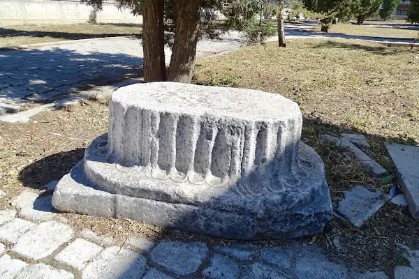 İş Galaman Mezarlığı - Resim 6