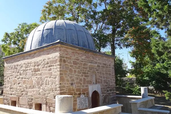 İş Galaman Mezarlığı - Resim 13