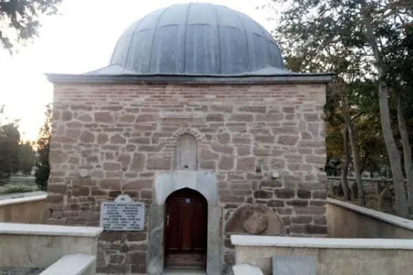 İş Galaman Mezarlığı - Resim 19