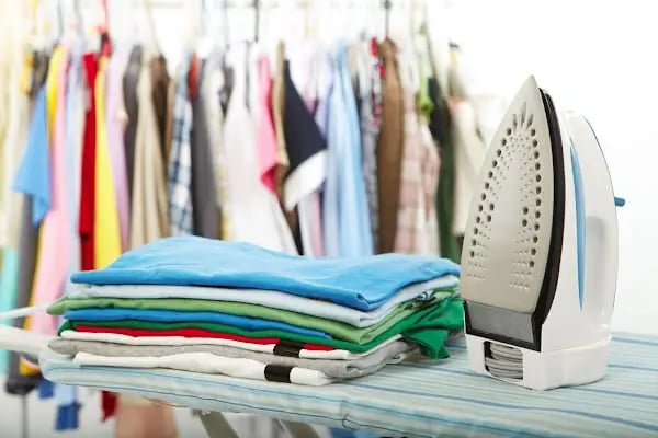First Class Dry cleaning and laundry center and Kuru temizleme ve çamaşır servisi - Resim 8