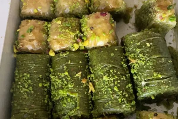 Gaziantepli DERVİŞOĞLU BAKLAVALARI - Resim 15