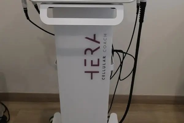 Prof.Dr.Ayşe Serap Karadağ Muayenehanesi - Resim 10