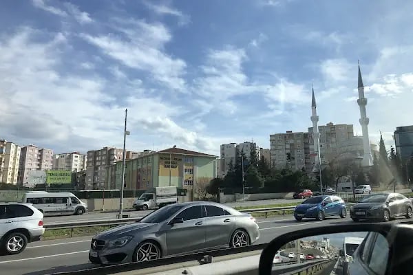 TotalEnergies İstasyonu - Resim 3