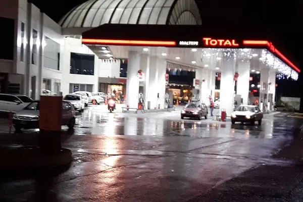 TotalEnergies İstasyonu - Resim 5