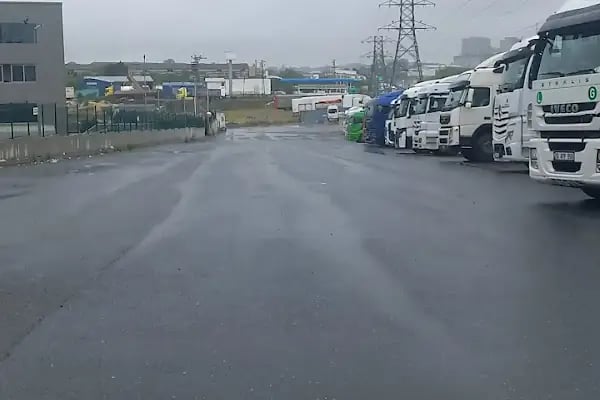 Arnavutköy bim depo - Resim 13