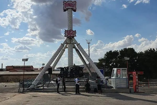 Nizip Şehitler Parkı - Resim 6