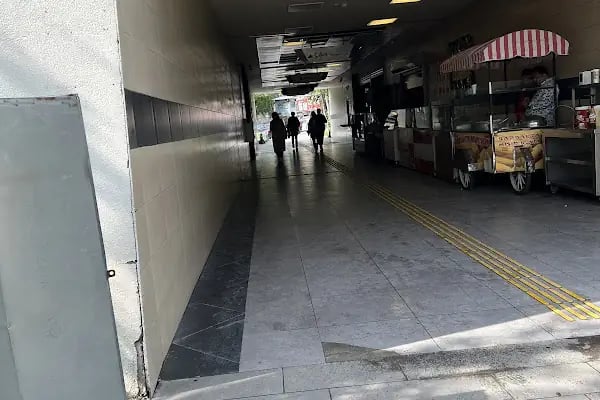 Kurtuluş Banliyo İstasyonu - Resim 11