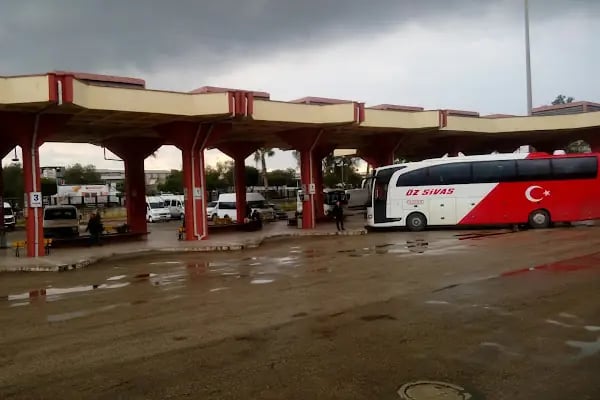 Büyükşehir Belediyesi Adana Merkez Otogarı - Resim 1
