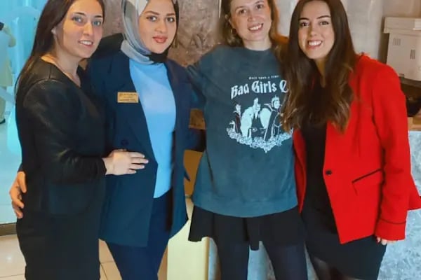 Dentakay Diş Kliniği Yenibosna - Resim 17