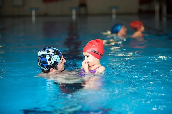 SWIMMING SCHOOL 1988 - Resim 13
