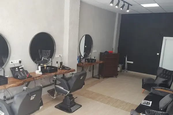 The Cut Berber Shop By Melih Bayhan - Resim 14