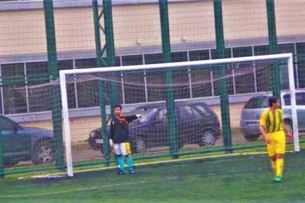 Atıcılar Futbol Sahası - Resim 10