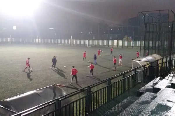 Atıcılar Futbol Sahası - Resim 9