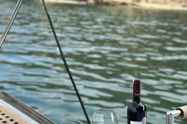 IKARIUSYACHT GEMLİK (SAATLİK, GÜNLÜK TEKNE KİRALAMA) - Resim 13