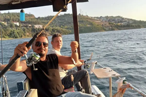 IKARIUSYACHT GEMLİK (SAATLİK, GÜNLÜK TEKNE KİRALAMA) - Resim 19