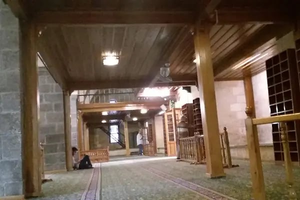 Alaybey Cami - Resim 15