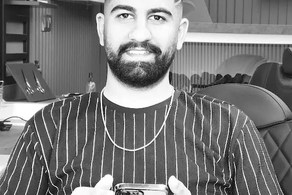 Hasan Taylan Saç Tasarım (Erkek Kuaförü) - Resim 14