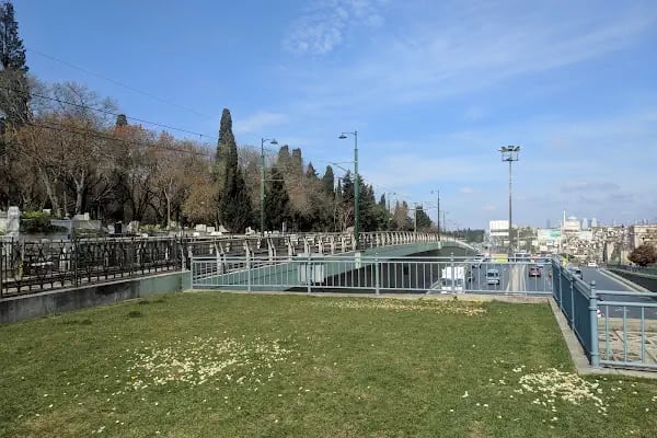 Topkapı Çamlık Mezarlığı - Resim 18