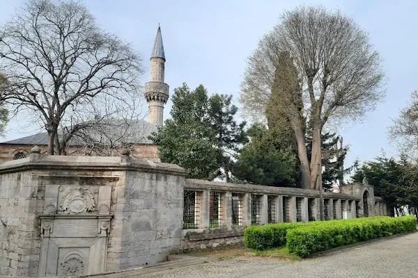 Topkapı Çamlık Mezarlığı - Resim 10