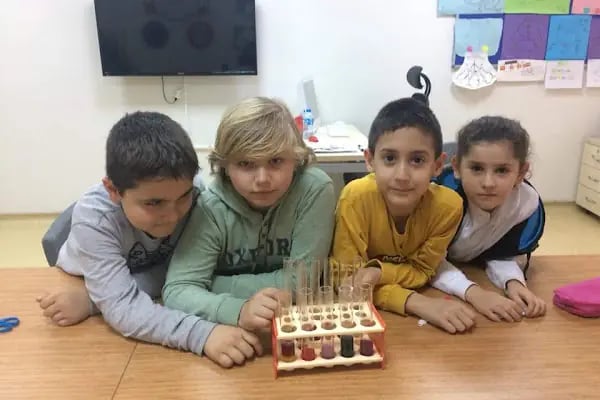 ŞEHIT NEFIZE ÇETIN ÖZSOY BILIM VE SANAT MERKEZI - Resim 10