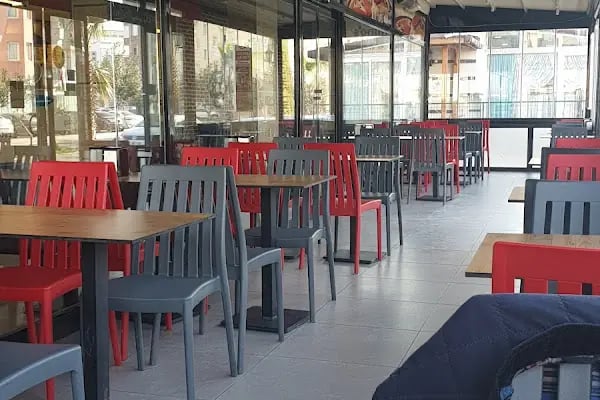 Dominos Pizza Ceyhan Şubesi - Resim 6