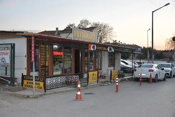 FOTO İMAJ Profesyonel Fotoğrafçılık Biyometrik-Pasaport-Vize-Kimlik-Vesikalık-Green Card - Avukat Cübbe - Fotoğraf Stüdyosu - Resim 13