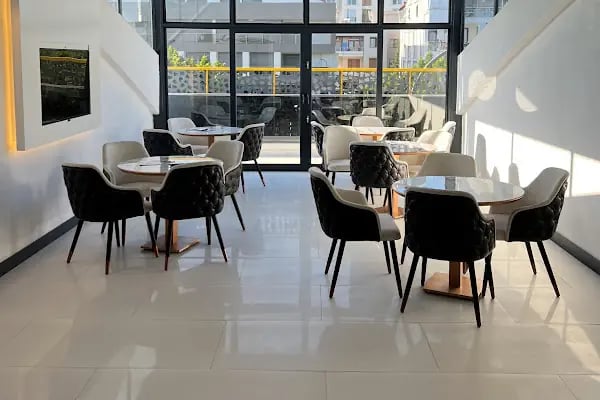 Tülay Akkol Dental - Antalya Dental Clinic - Antalya Diş Hekimi - Doktoru - Resim 12