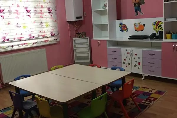 ÖZEL ÇAYIROVA İLK ADIM ANAOKULU - Resim 2