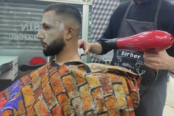 Yasin erkek kuaförü - Resim 6