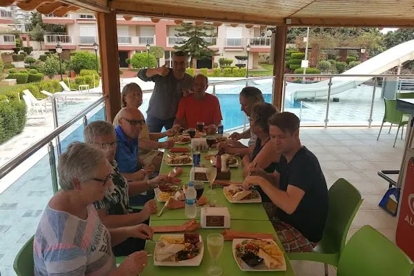 Hüsnü Yüksek Çocuk Parkı - Resim 17