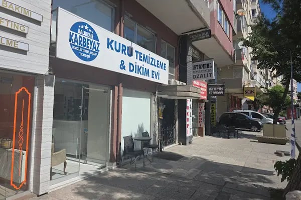 Karbeyaz Çamaşir Yikama - Resim 3