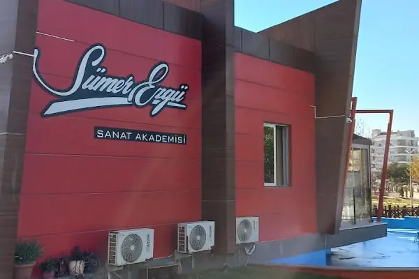 Sümer Ezgü Sanat Akademisi - Resim 16