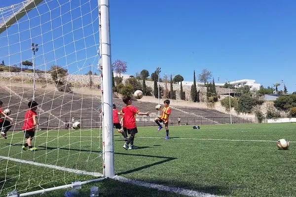 Göltürkbükü Spor Kulübü Futbol Sahası - Resim 2
